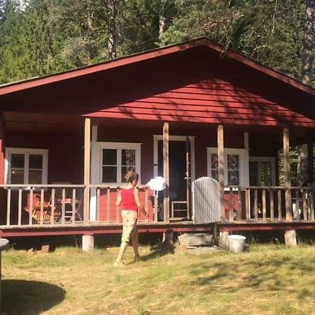 Ovrebo Cozy Cottage In The Woods, Near Dyreparken In Kristiansand, Lake Lolandsvannet المظهر الخارجي الصورة