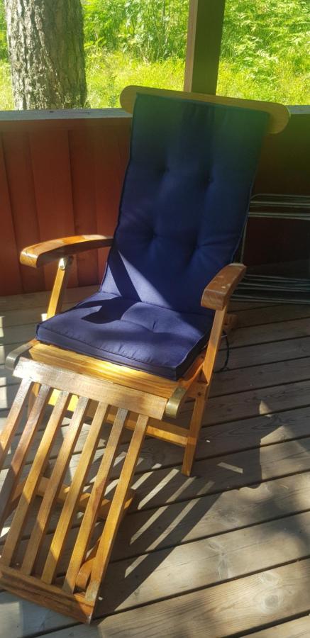 Ovrebo Cozy Cottage In The Woods, Near Dyreparken In Kristiansand, Lake Lolandsvannet المظهر الخارجي الصورة