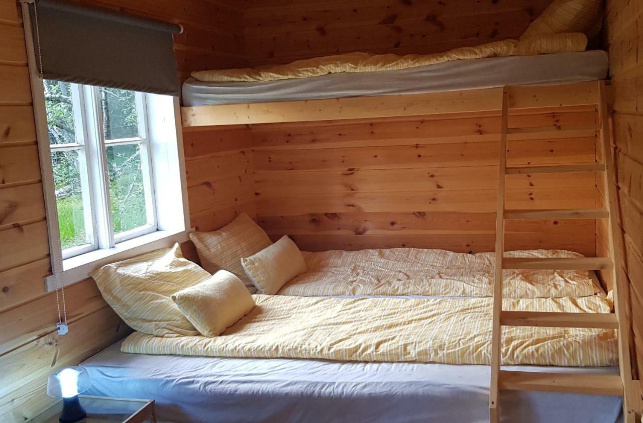 Ovrebo Cozy Cottage In The Woods, Near Dyreparken In Kristiansand, Lake Lolandsvannet المظهر الخارجي الصورة